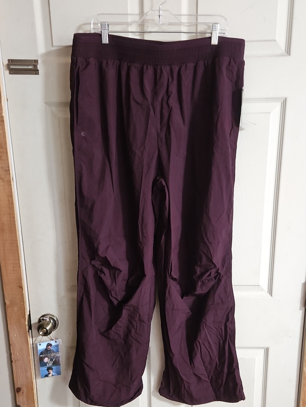 Avia Crinkle Pants with Pleated Knees: MOLTEN EARTH: NEW WITH TAGS: XL (16-18)